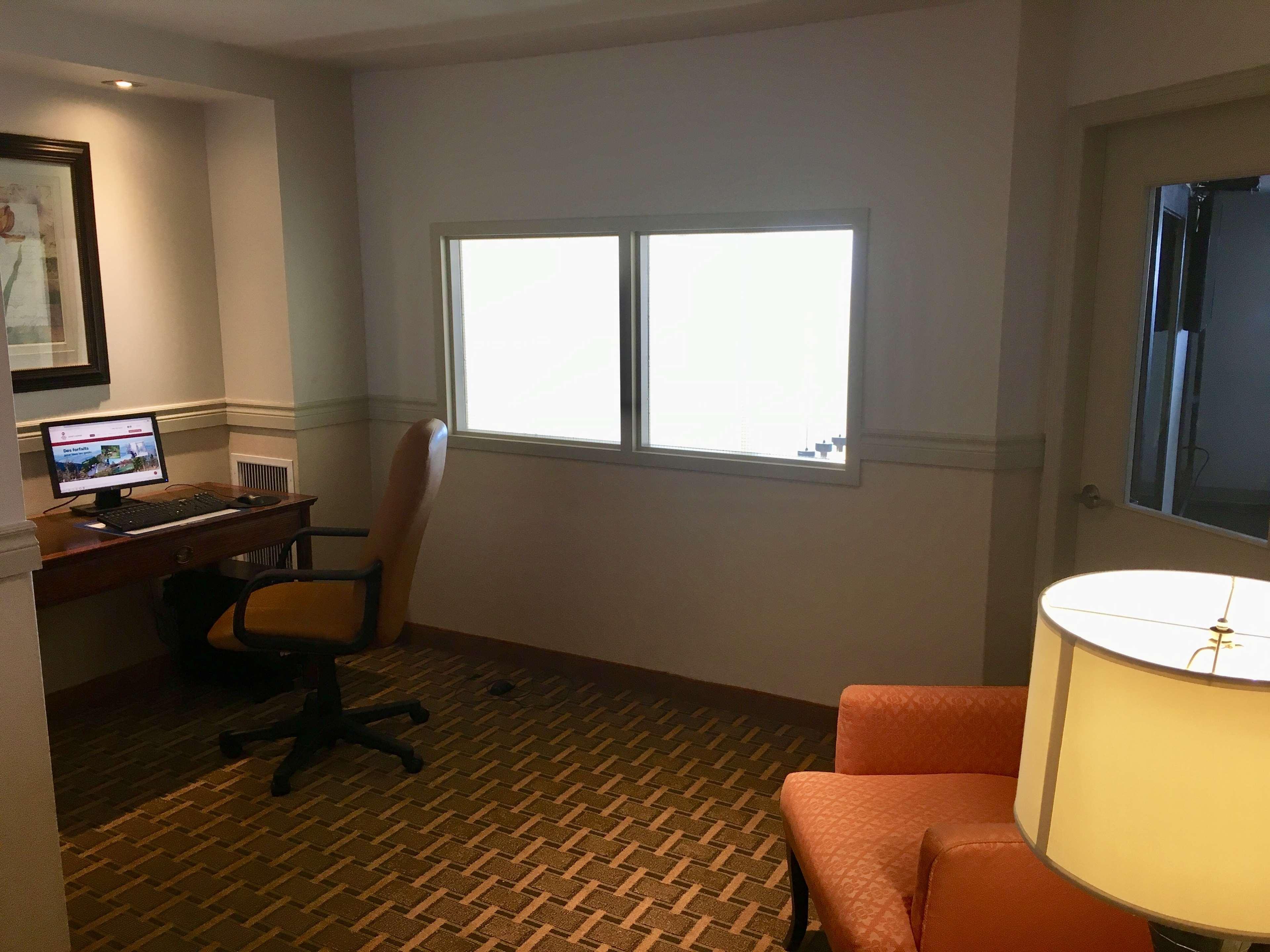 Best Western Plus Mont-Laurier Ngoại thất bức ảnh