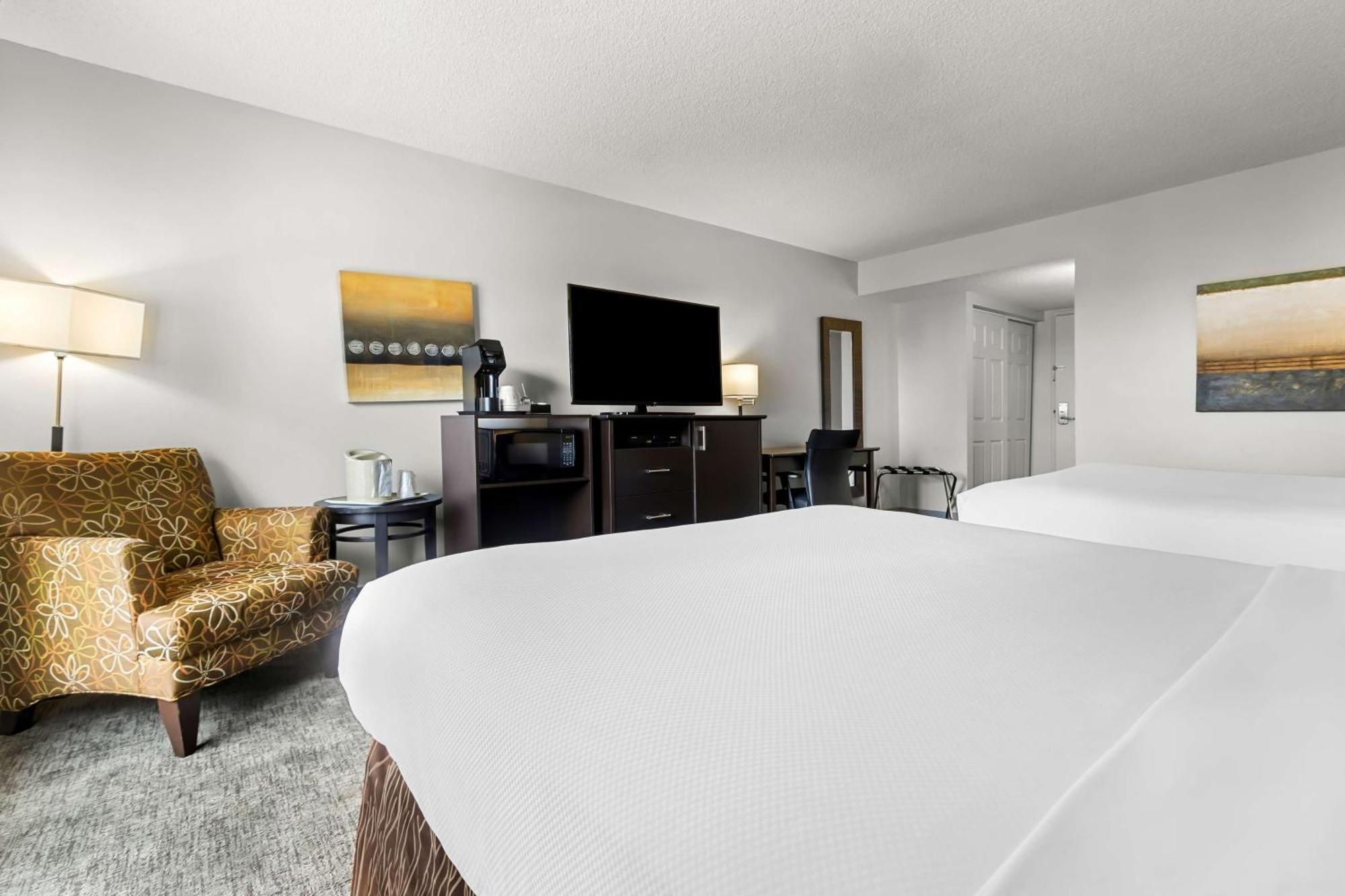 Best Western Plus Mont-Laurier Ngoại thất bức ảnh