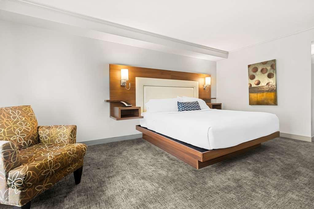 Best Western Plus Mont-Laurier Phòng bức ảnh