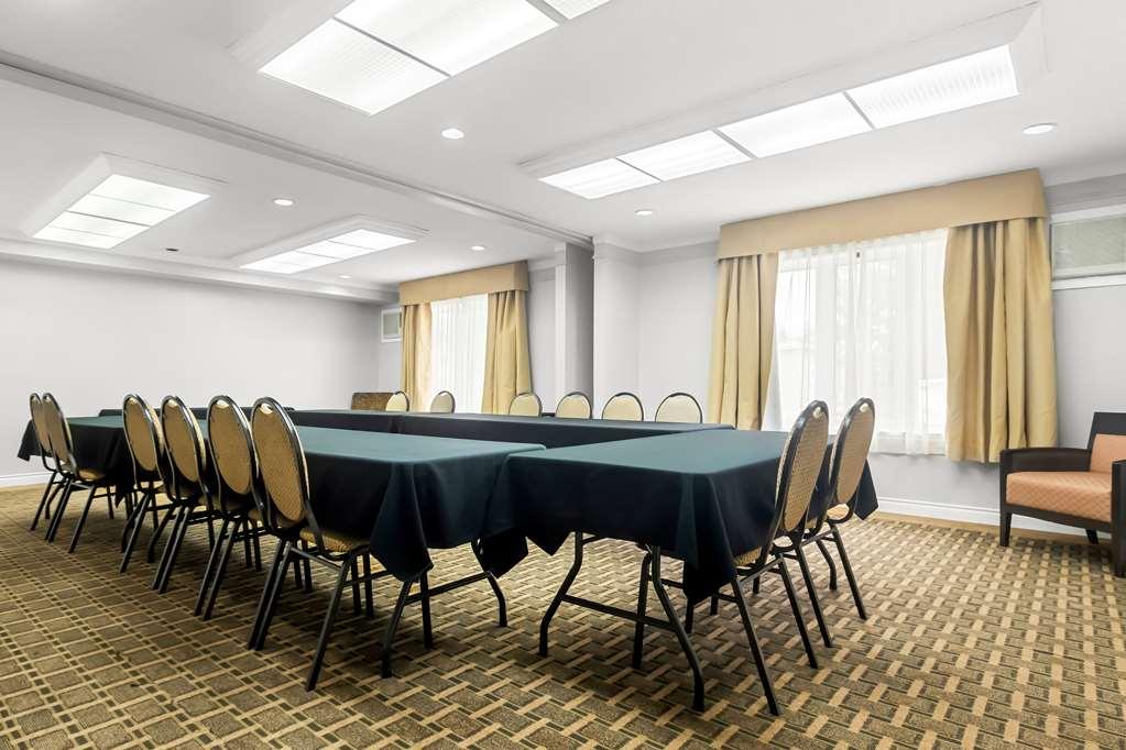 Best Western Plus Mont-Laurier Tiện nghi bức ảnh